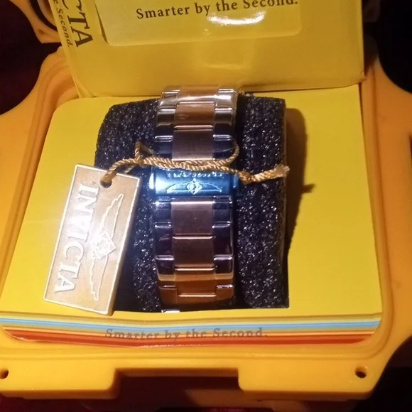 Special Edition Lupah 15853 Men's Invicta Watch - Picture 3 of 5